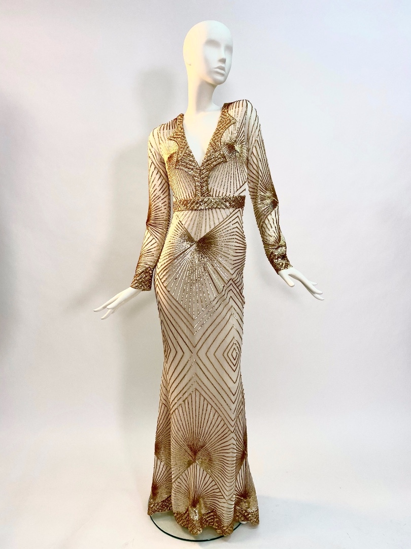 Золотое вечернее платье в стиле 30-х годов