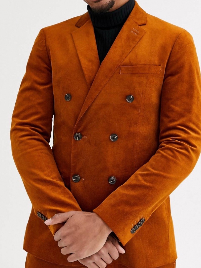 Оранжевый мужской вельветовый костюм