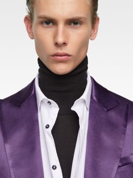 Фиолетовый шелковый пиджак